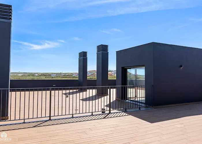 The Arborglen - 3 Bedrooms - アパート