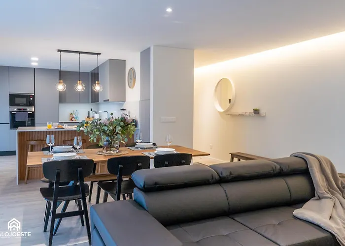 The Arborglen - 3 Bedrooms - *